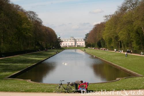 Spiegelweiher Schloss benrath