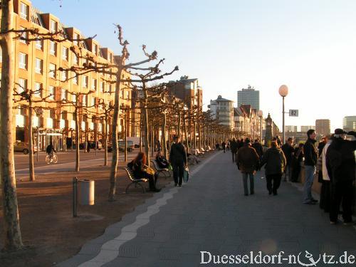 Rheinuferpromenade Düsseldorf